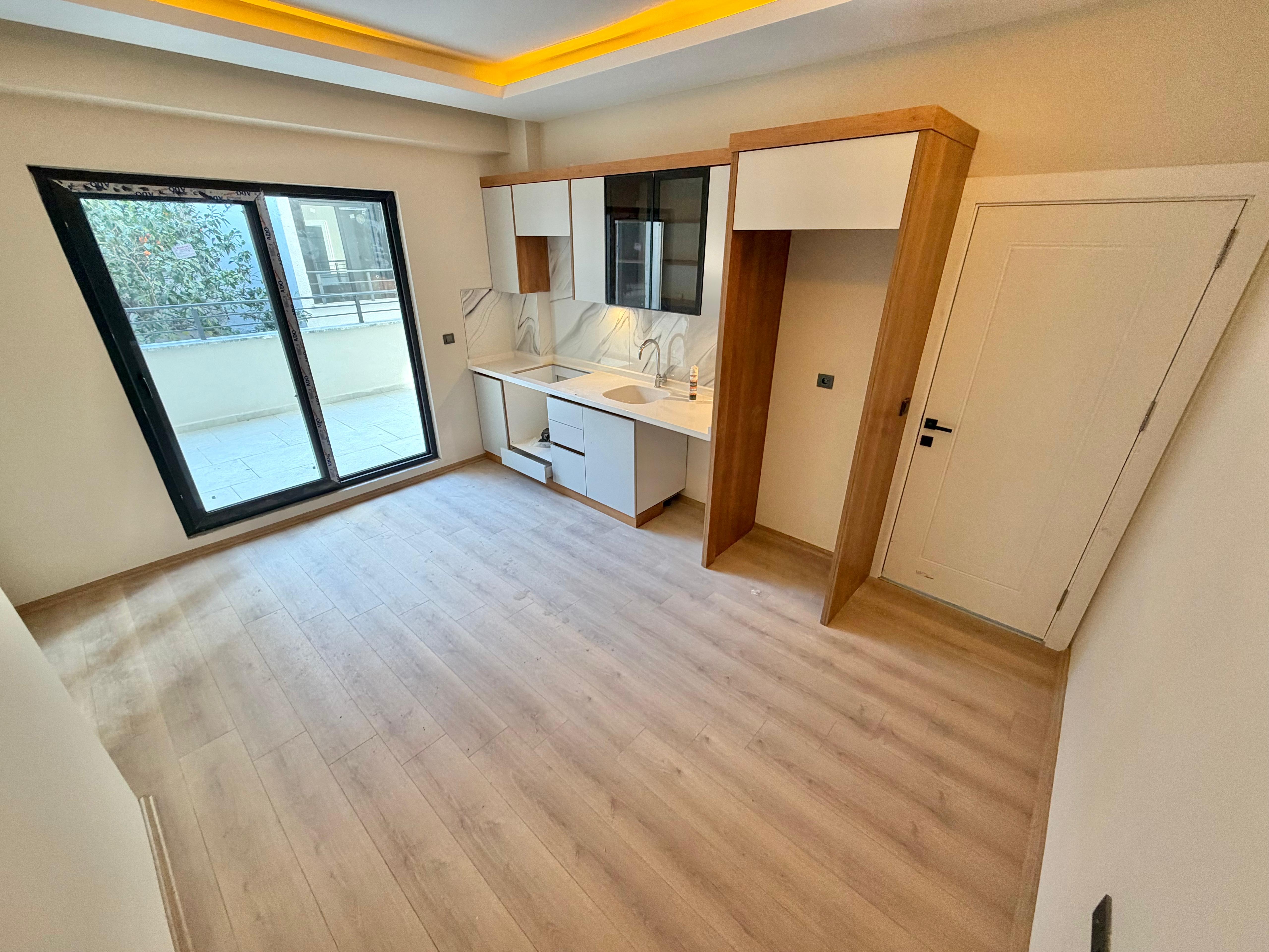 HOME AND CAR'DAN EDREMİT'DE DOĞALGAZLI 1+1 SIFIR SATILIK DAİRE - Görsel 3