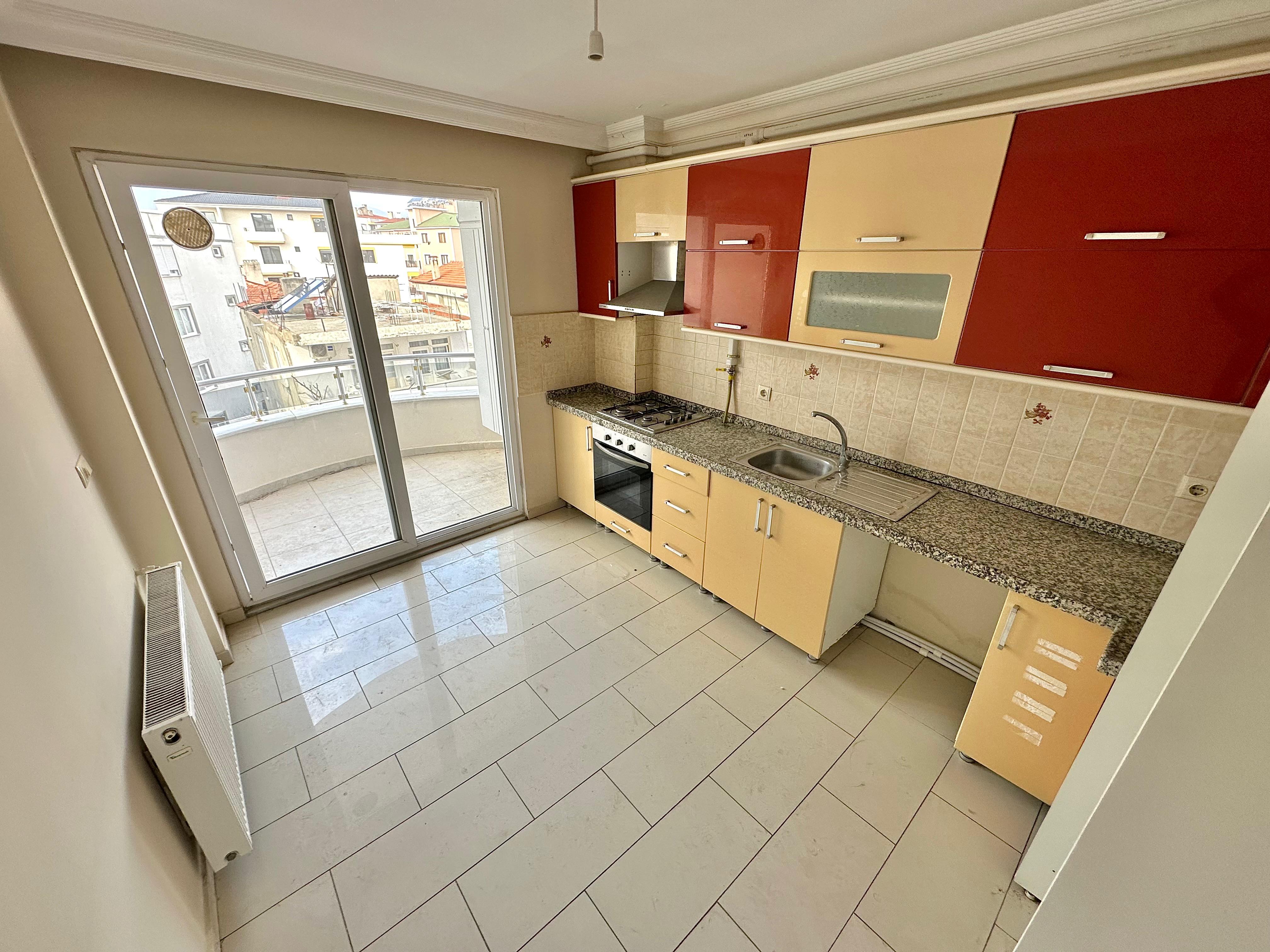 HOME AND CAR'DAN CENNETAYAĞINDA ÖN CEPHE DOĞALGAZLI 3+1 GENİŞ DAİRE! - Görsel 2