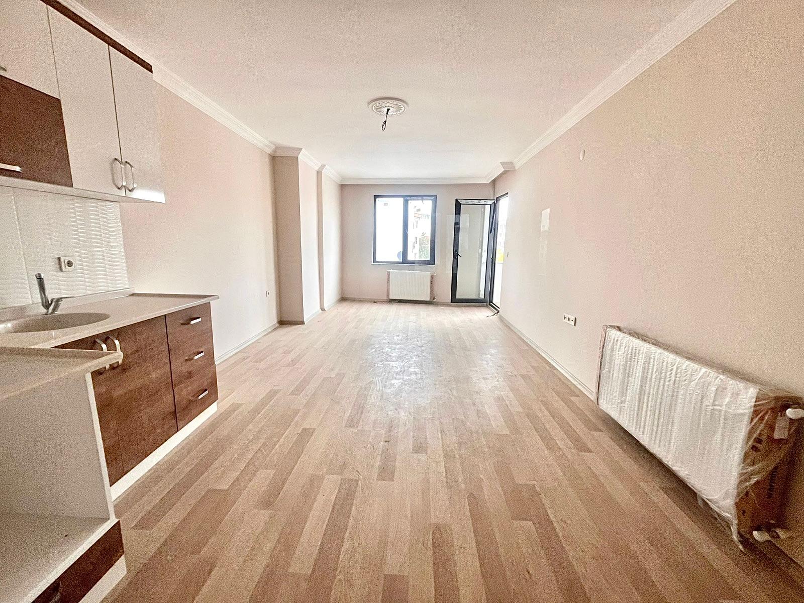 HOME AND CARDAN TUZCUMURATDA FIRSAT 3+1 SATILIK DAİRE - Görsel 2