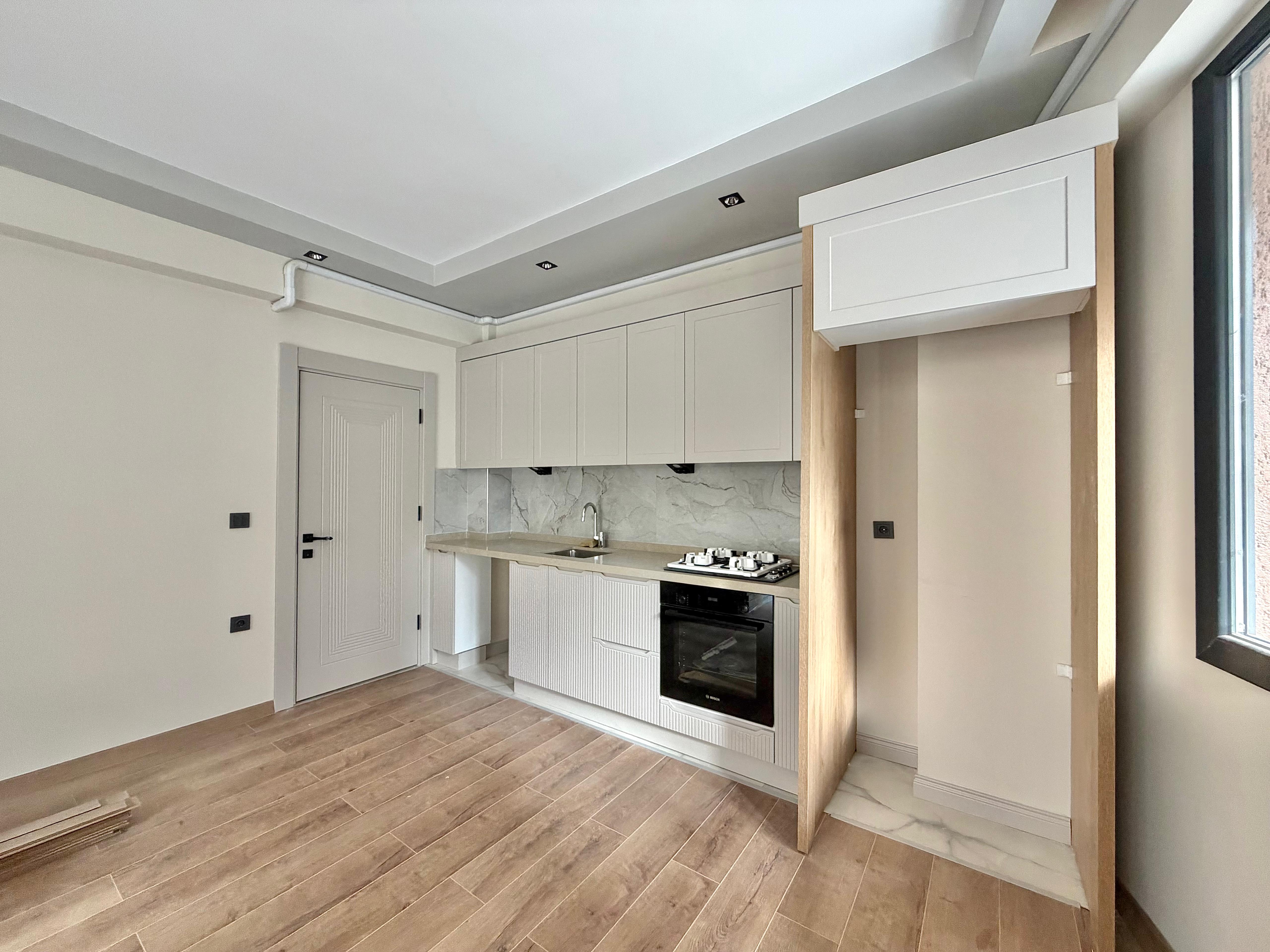 EDREMİT CENNETAYAĞIN'DA ARA KAT DOĞAGAZLI 2+1 SIFIR DAİRE! - Görsel 2