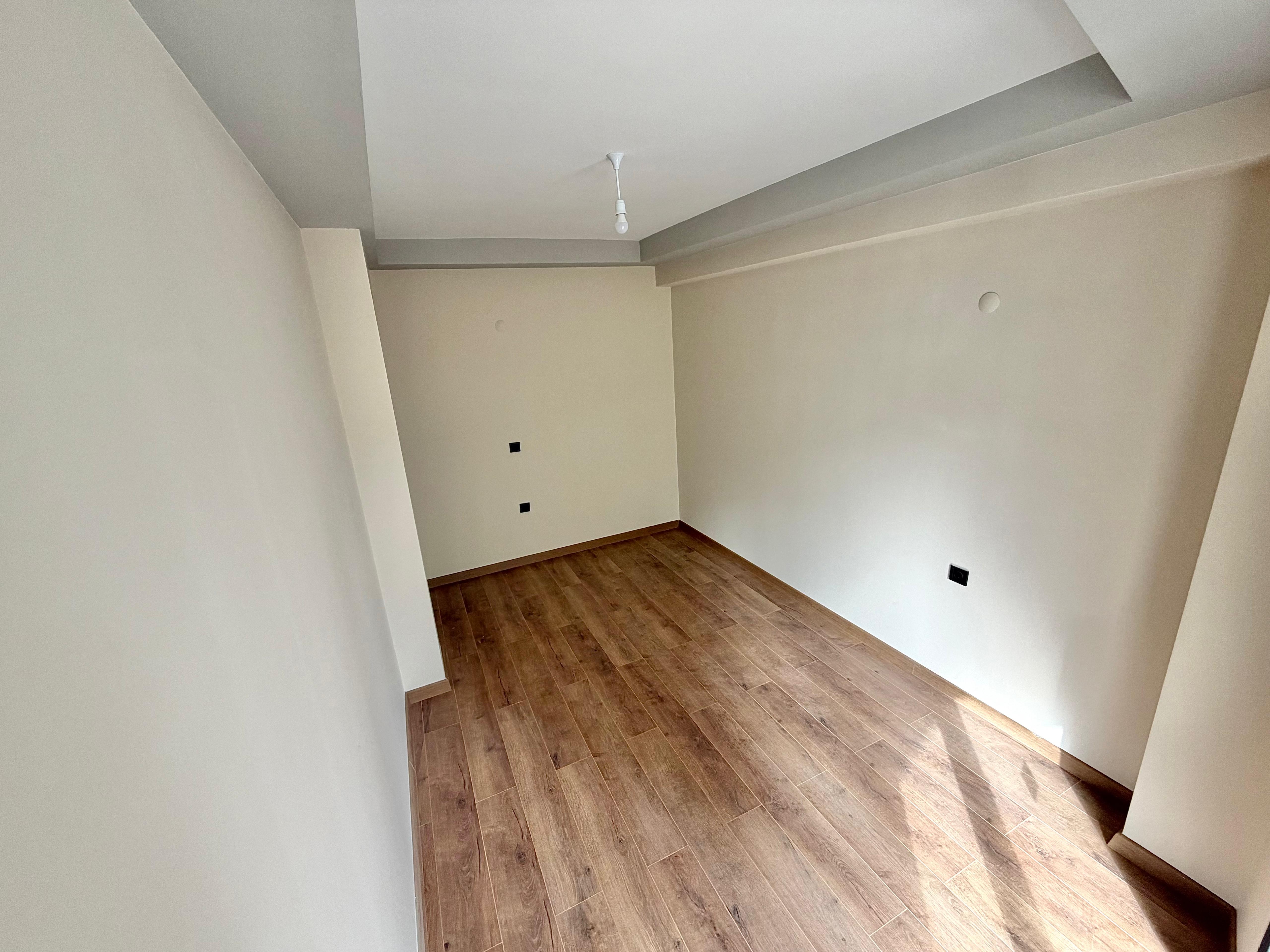 EDREMİT CENNETAYAĞIN'DA ARA KAT DOĞAGAZLI 2+1 SIFIR DAİRE! - Görsel 4