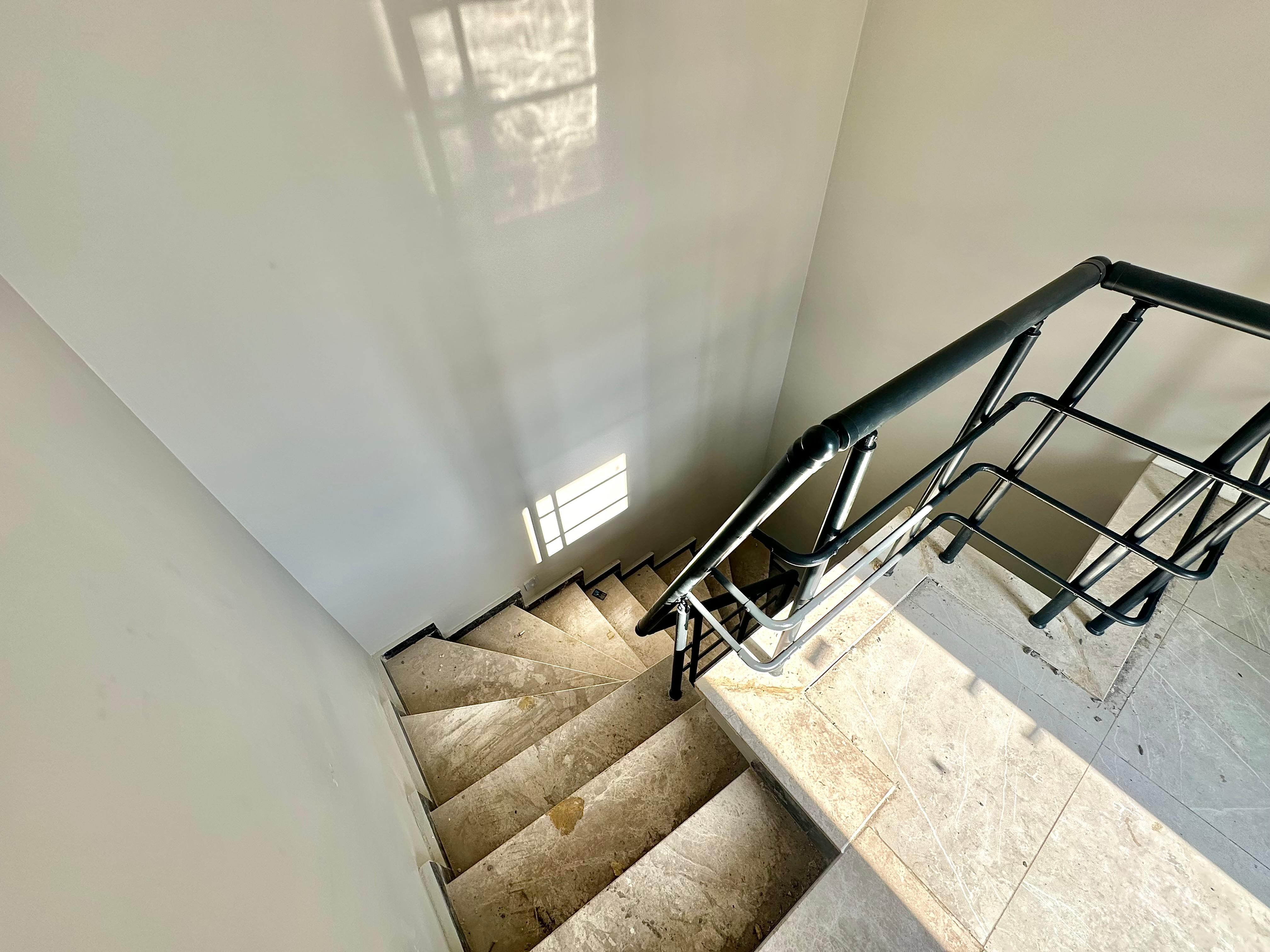 HOME AND CAR'DAN KADIKÖY'DE FIRSAT MANZARALI 3+1 SATILIK DUBLEKS - Görsel 3